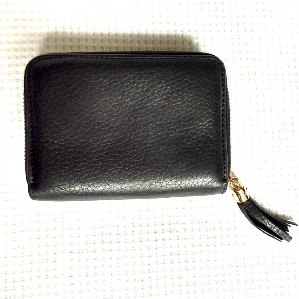 Gucci Black Leather Zip Wallet - Picture 2 of 7